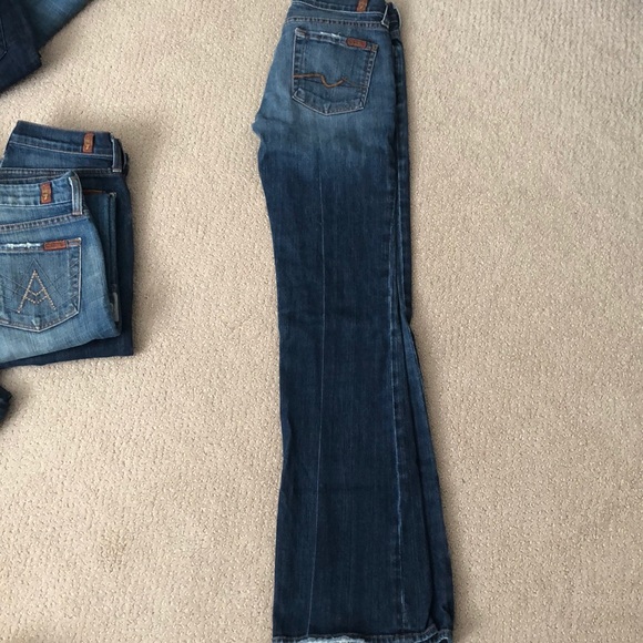 Jeans - Picture 2 of 4